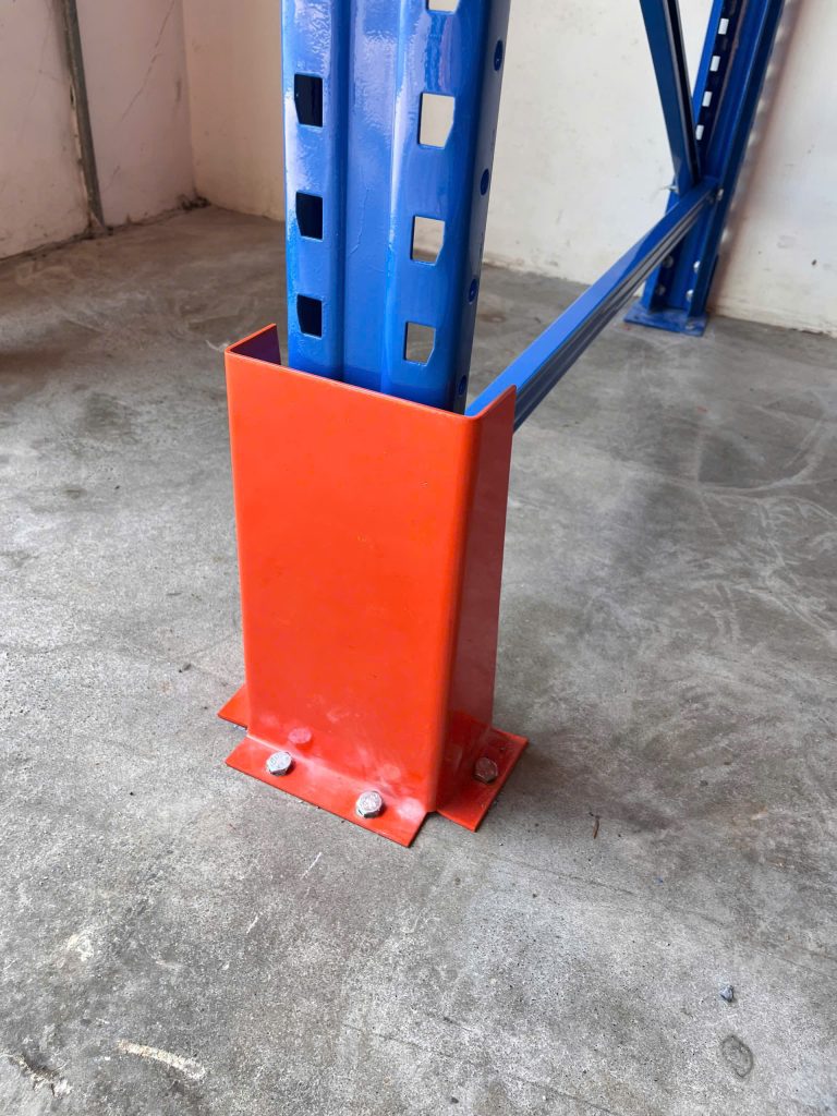 trụ bảo vệ