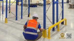 lắp đặt thanh giằng đỉnh và barrier cho hệ kệ kho