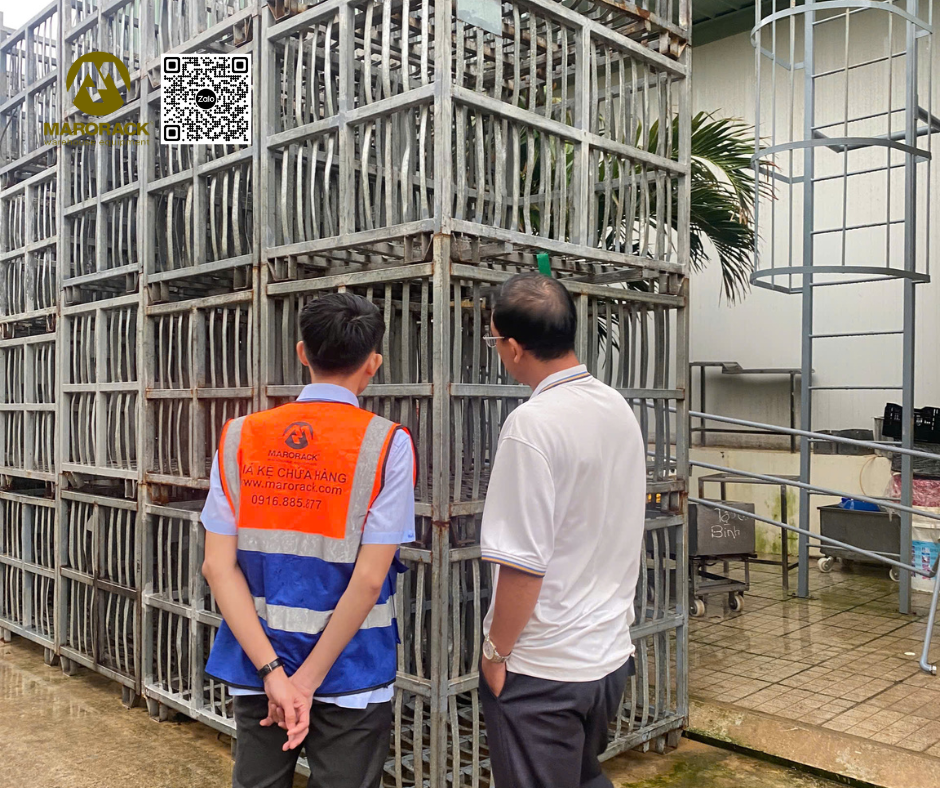 trao đổi, tư vấn phương án với Khách Hàng