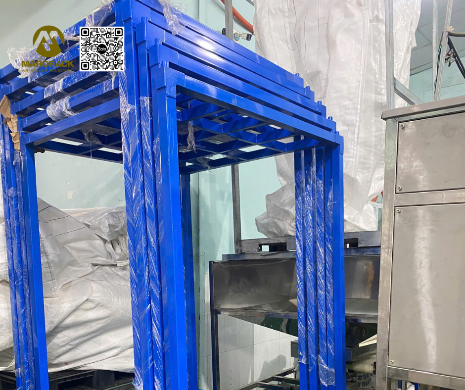 pallet chồng ngược